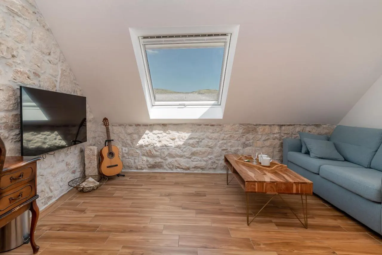 Residence Providenca Trogir