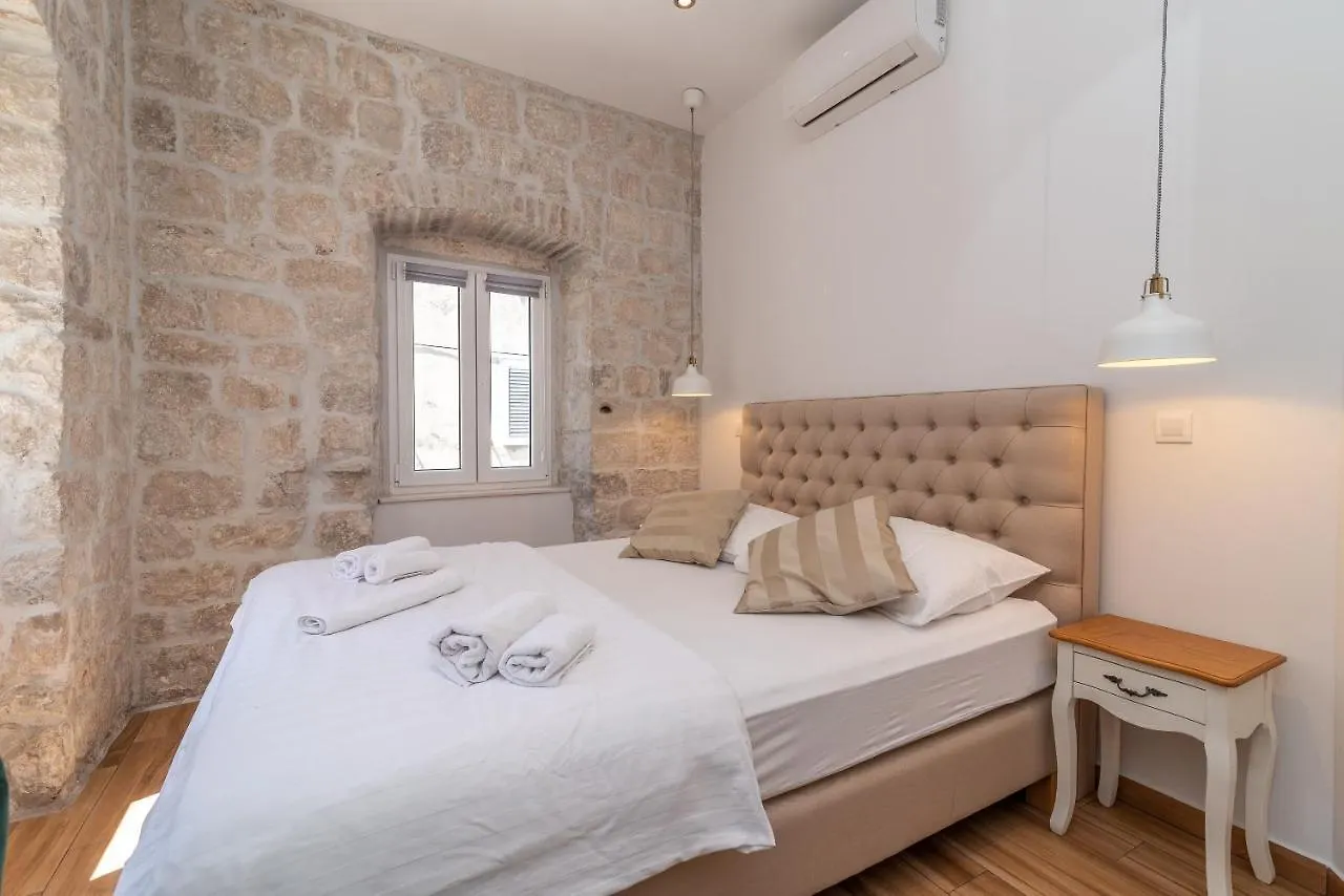 Residence Providenca Trogir