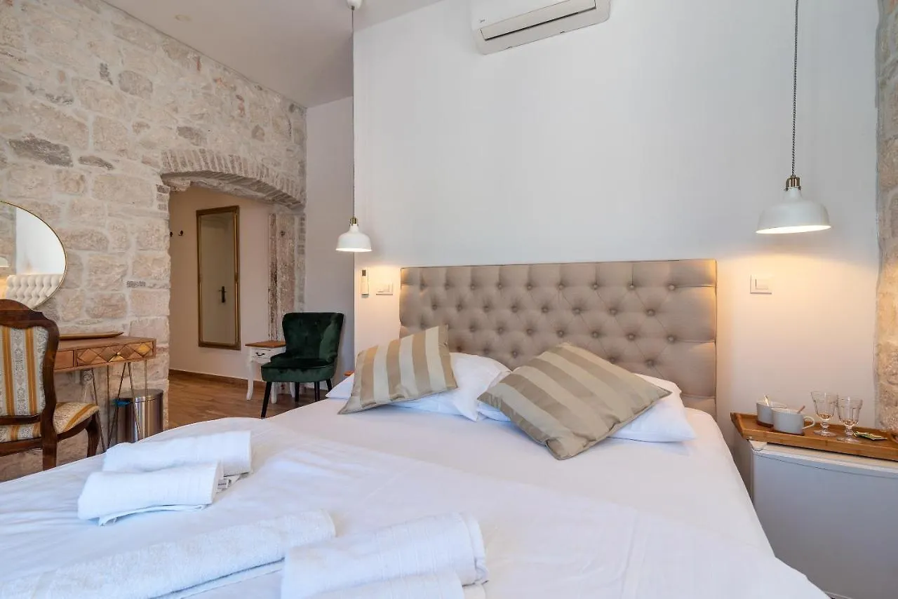 *** Maison d'hôtes Residence Providenca Trogir Croatie
